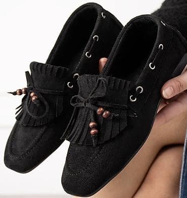 Qara mokasin üslublu qadın ayaqqabısı. 39-40 ölçüdə. Türkiyə