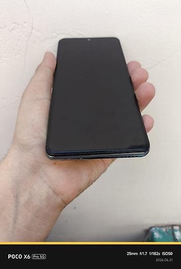 poco c61: Poco F3, 256 GB, rəng - Gümüşü, Sensor — 1