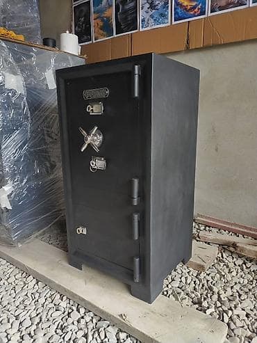 silah üçün seyf: Seyf Türk zavod malı. Seyf ucuz. Metal dəmir şkaflar dolablar munasib — 10