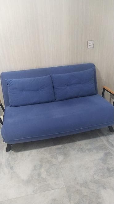 kunc divan islenmis: Divan, Çatdırılma yoxdur — 1