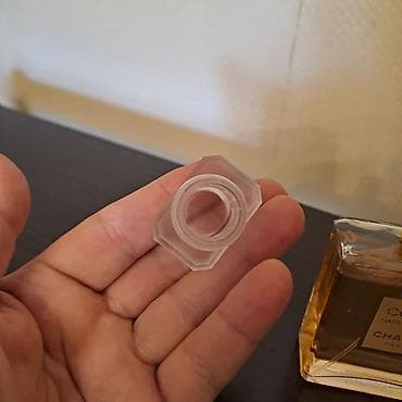 mirvari per page 40: Chanel coco madmazel. 50 ml-den göründüyü qeder,işlenib. Cox zerif — 3