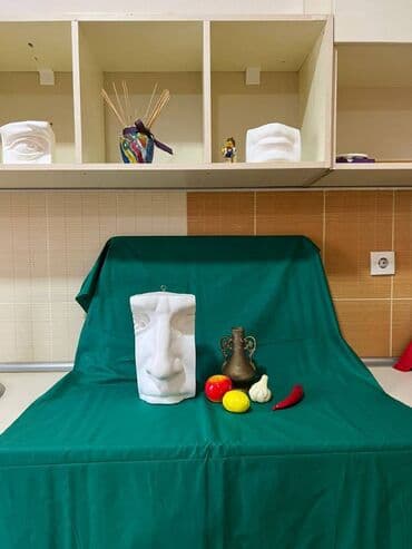 qarayev obyekt: Azadliq metrosunun yani baki saglamliq merkezine yaxin 33 kv sahəsi — 2