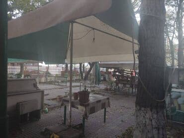 xacmaz obyekt: Qaraev metrosuna yaxın yerləşən ümumi sahəsim olan,10 otağlı — 5