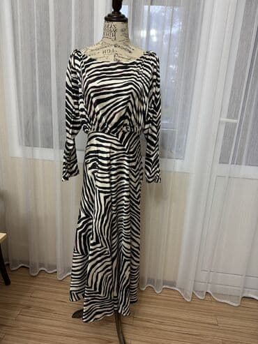 boyuk bədən donlar: Zərif ziyafət geyimləri dəsti - Model 1: Uzun, bənövşəyi-mavi — 3