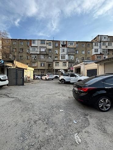 Гаражи: 32 м², 4 * 8 * 3 Металл, Бетон, Камень — 4
