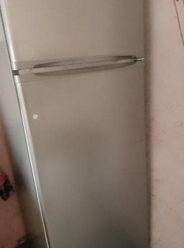 2 el soyuducular: 2 qapılı Indesit Soyuducu Satılır, rəng - Gümüşü — 2