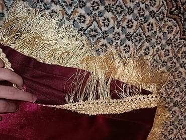 Balışlar, yastıqlar: Xovlu rəng - Qırmızı Yataq örtüyü, Ödənişli çatdırılma — 2