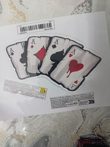 Avtomobil/yüzey yapışqan etiketi – “Dörd As” dizaynı - Dizayn: Poker