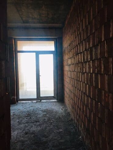 gencede 3 otaqli evlerin qiymeti: 3 otaqlı, Yeni tikili, 135 kv. m — 12