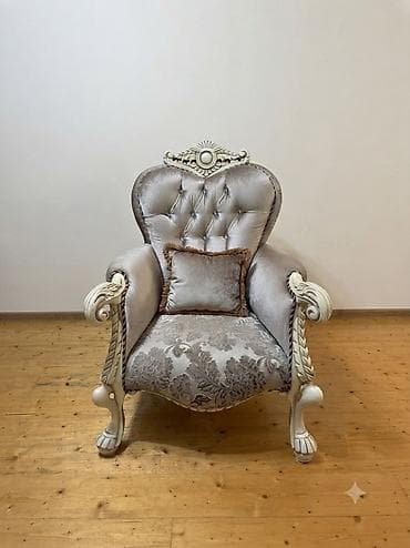 metbex olculeri: Klassik üslubda yumşaq mebel dəsti - Tərkib: 1 geniş divan + 2 ədəd — 2