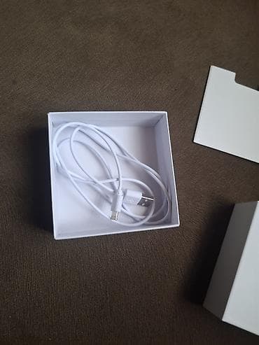 airpods satışı: Airpods teze alinib dunen almisam isletmemisem pula ehtiyacim oldugu — 5