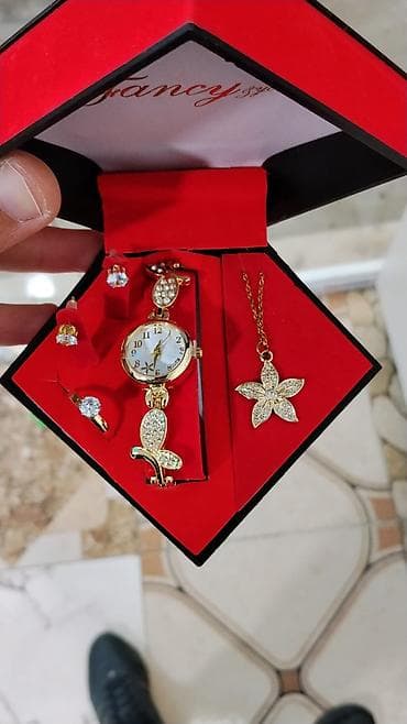 elekdron saat: Yeni, Klassik Saat dəsti, rəng - Qızılı — 6