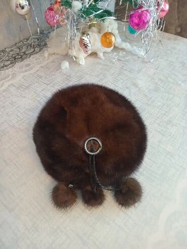 Kişi ayaqqabıları: Mink xəz qadın şlyapası - Material: təbii mink xəz - Rəng: tünd — 3