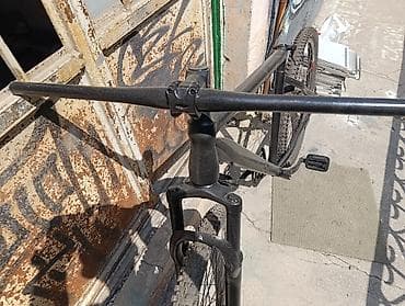 Velosiped ramasidi demirden di 2 tekeri ustunde velosiped — 3