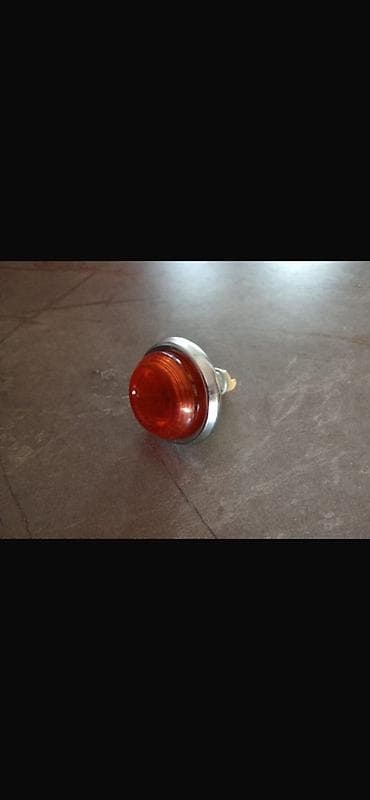 Avtomobil üçün yan siqnal/indikator lampası - Rəng: narıncı (kəhrəba)