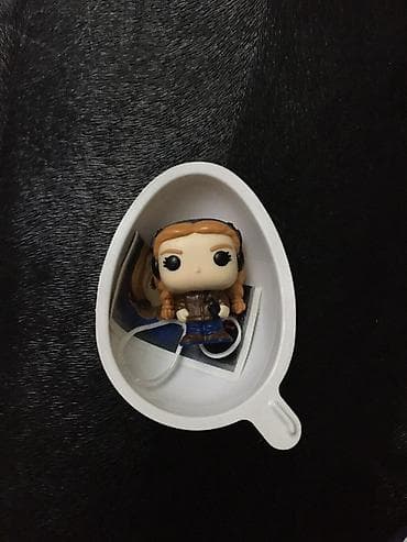 Сумки: Funko üslubunda mini vinil fiqur – başı böyük, qutçıq formalı dizayn — 3