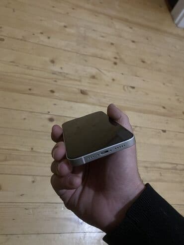 iphone 4 s: IPhone 14, Gümüşü, Face ID — 3