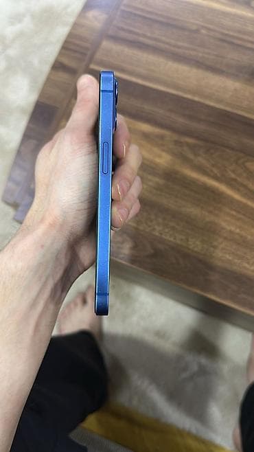 1 tb hard disk: IPhone 13, 128 GB, Mavi — 1