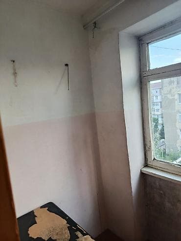elmlərdə otaq yoldaşı: Sumqayıt şəhəri 13 cu mk 5/4 cu mertebesi 5 otaq 4 otaqa düzəlmə orta — 3
