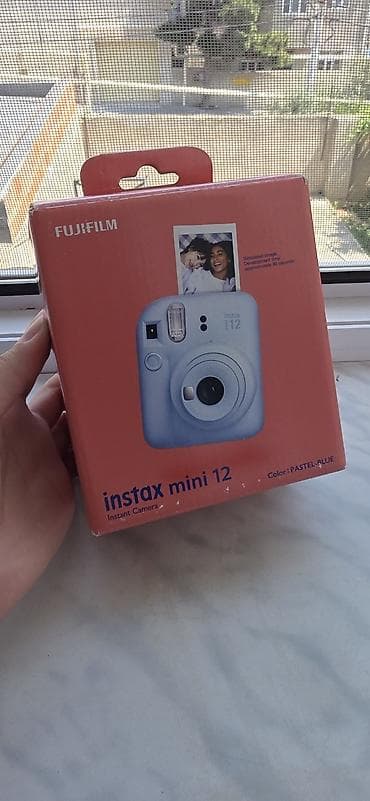 macbook 12: Fujifilm Instax mini 12 – pastel mavi rəngdə ani fotoaparat — 1