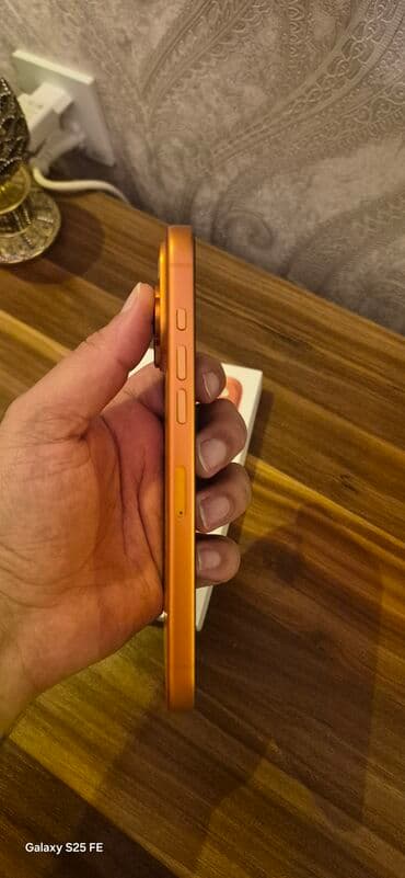 işlenmiş telefon: IPhone 17 Pro Max, Narıncı — 5