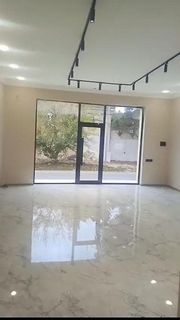 bag evi merdekan: İcarəyə yararlı vitrinli obyekt - Ön fasadda böyük şüşə vitrin və — 1