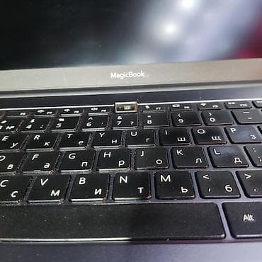 macbook pro 15: Müasir noutbuku Honor/SSD 512/DDR4 Ram 8 Salam əziz dostlar 🖐🏻 — 7