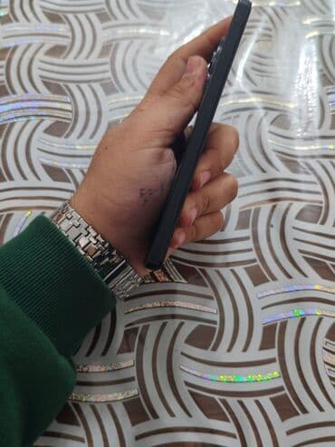 2 ci əl telefonlar iphone: Problemsiz Telefondur bilən bilir 8+8ramdı 256yaddaş AMOLED ekrandır — 4