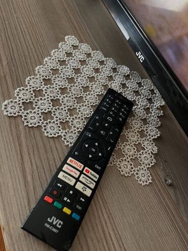 82 ekran smart tv wifi: Ekranın sol tərəfində "Uygulamalar", "YouTube" və "Netflix" kimi — 7