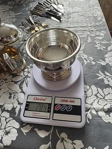 Столовые приборы: Gümüş süfrə aksessuarları dəsti Tərkib və xüsusiyyətlər: - Böyük — 9