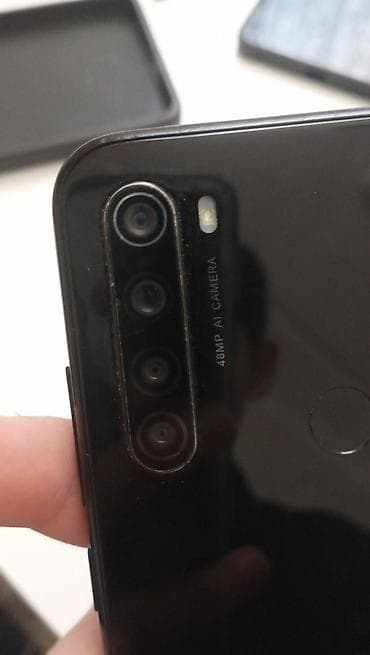 telefon tripodu: Salam telfon cox səliqəli işlənib nöqtə ciziq belə yoxdur 64 yaddas — 2