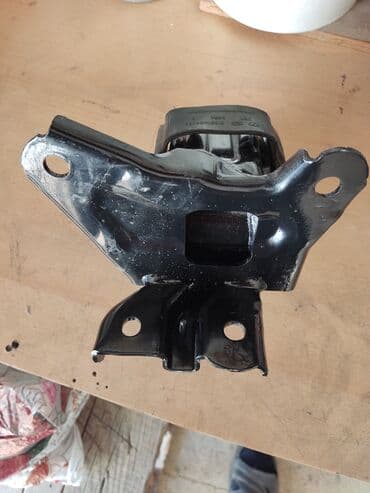 запчасти на авто: Hyundai Sonata Yf 2009- 2014 matorun sol paduşkası təzə kimidir. 1 ay — 3