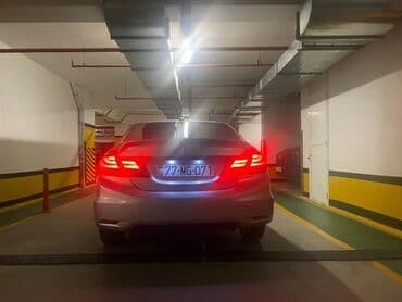 07 sekilleri 2023: Honda Civic: 1.5 l | 2014 il Sedan — 1