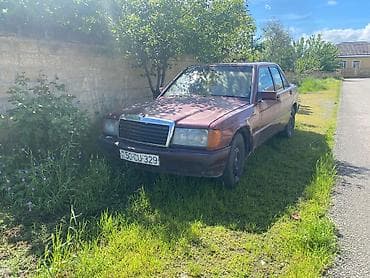 pilus maşın: Mercedes-Benz 190: 2 l | 1994 il Sedan — 8