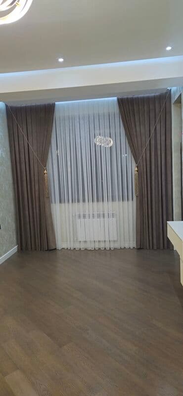 07 perde: Qalın, boz rəngli, zərli naxışlı pərdələr otağa zərif və dəbli bir — 19