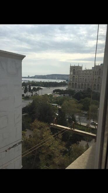 union park 7 mikrorayon kiraye evler: Bayilda 10 mertebeli binanın 7-ci mərtəbəsində yerləşən ümumi sahəsi — 14