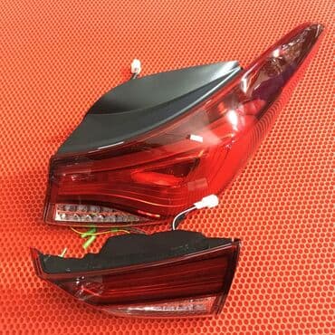 Hyundai Elantra 2012 Arxa Stop ÜNVAN: Atatürk prospekti 62, Gənclik