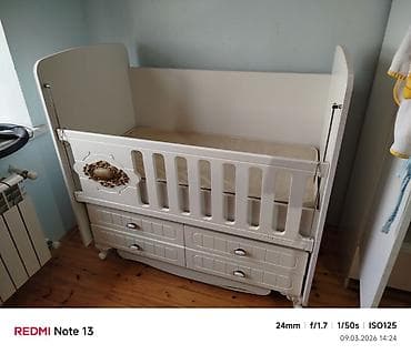 yellence: Oğlan və qız üçün, Dördbucaq, Beşik, Dəstsiz, Matras ilə, Yellənmə mexanizmsiz — 3