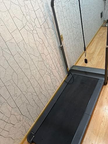 qacis trenajoru: Yüngül və kompakt yürüş qaçış trenajoru - Ev və ofis üçün nəzərdə — 2