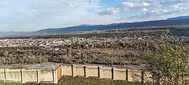 20 yanvar kiraye ev: Tikinti, Mülkiyyətçi — 7