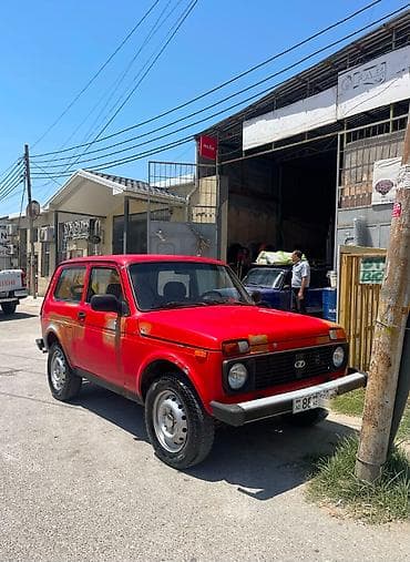 niva oturacaqlar satilir: VAZ (LADA) 4x4 Niva: 1.7 l | 1997 il 58000 km Ofrouder/SUV — 2