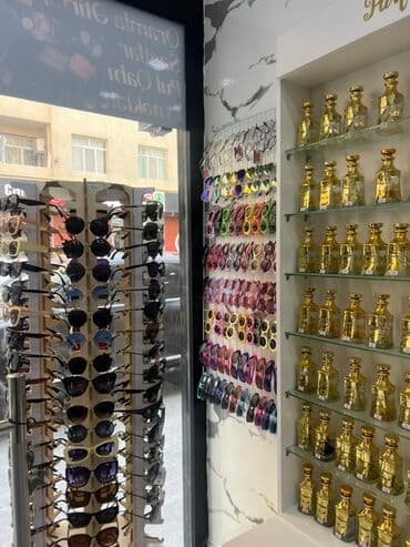 пластик эшик терезелер: Hazır biznes təclili satılır! Xaricə köçdüyüm üçün satılır. Dəyərindən — 11