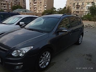 mercedes e class: Hyundai i30: 1.6 l | 2009 il Universal — 7