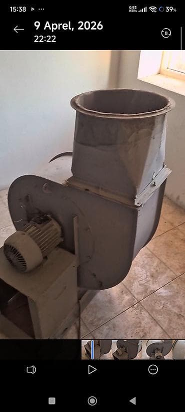 Havalandirma sistemi Sənaye ventilyatoru (sentrifuqal/şaquli çıxışlı)