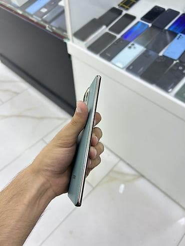 notebook ram 8: Infinix Zero 30, 256 GB, rəng - Göy, Simsiz şarj, Face ID — 5