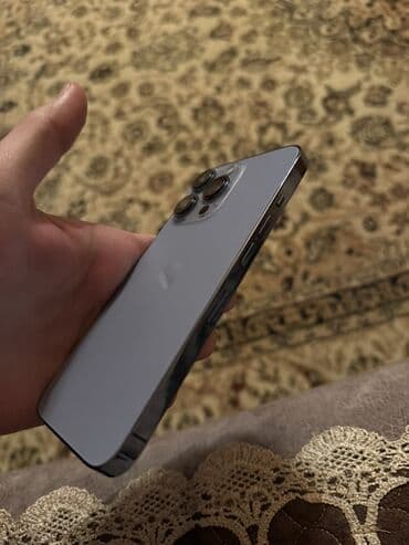 Ferrari: IPhone 13 Pro, 128 GB, Simsiz şarj — 2