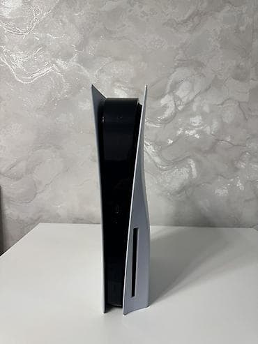 sony wh: Salam. PlayStation 5 Disk versiyasını satıram. Cihaz çox az istifadə — 4
