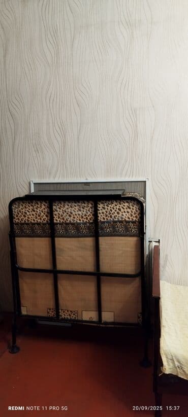 açılıb yığılan stollar: İşlənmiş, Təknəfərlik çarpayı — 10