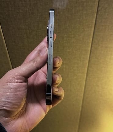 ipad min 5: IPhone 13 Pro, 128 GB, Sierra Blue, Zəmanət, Simsiz şarj, Face ID — 4