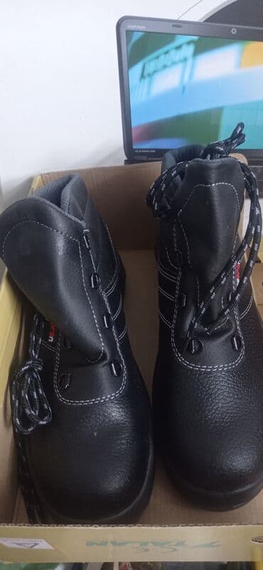 ботинки мужские зимние новые: Çəkmə 41 Razmer — 2